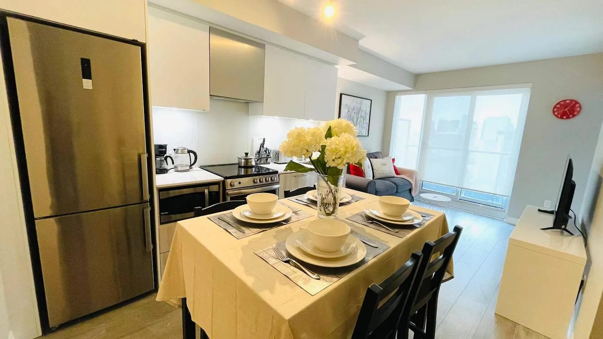 Stunning Suite In Heart Of Downtown Toronto J1
